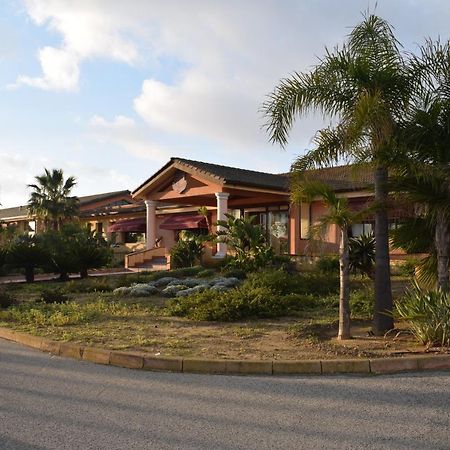 Hotel Villa Peretti Gela Dış mekan fotoğraf