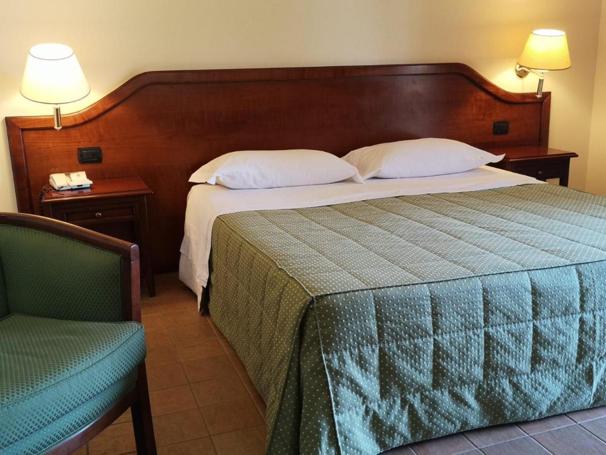 Hotel Villa Peretti Gela Dış mekan fotoğraf