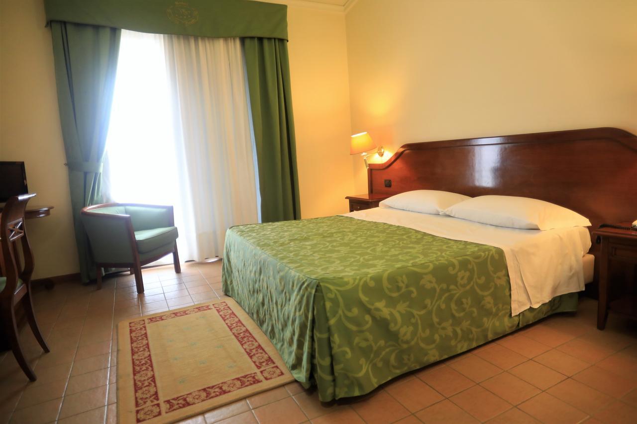Hotel Villa Peretti Gela Dış mekan fotoğraf